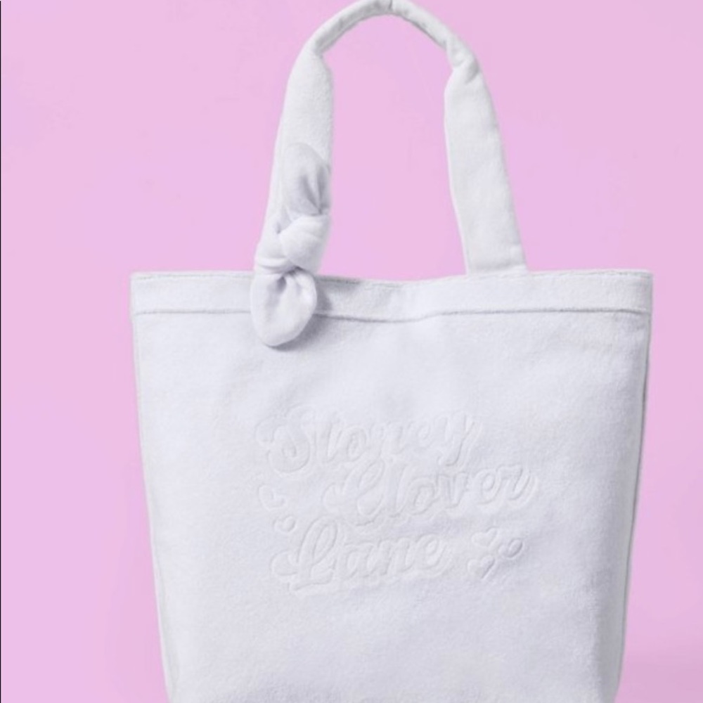 Stoney Clover Lane Items